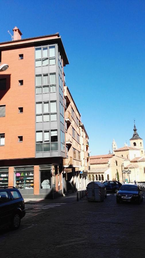 شقة El Balconcito De San Millan شقوبية المظهر الخارجي الصورة